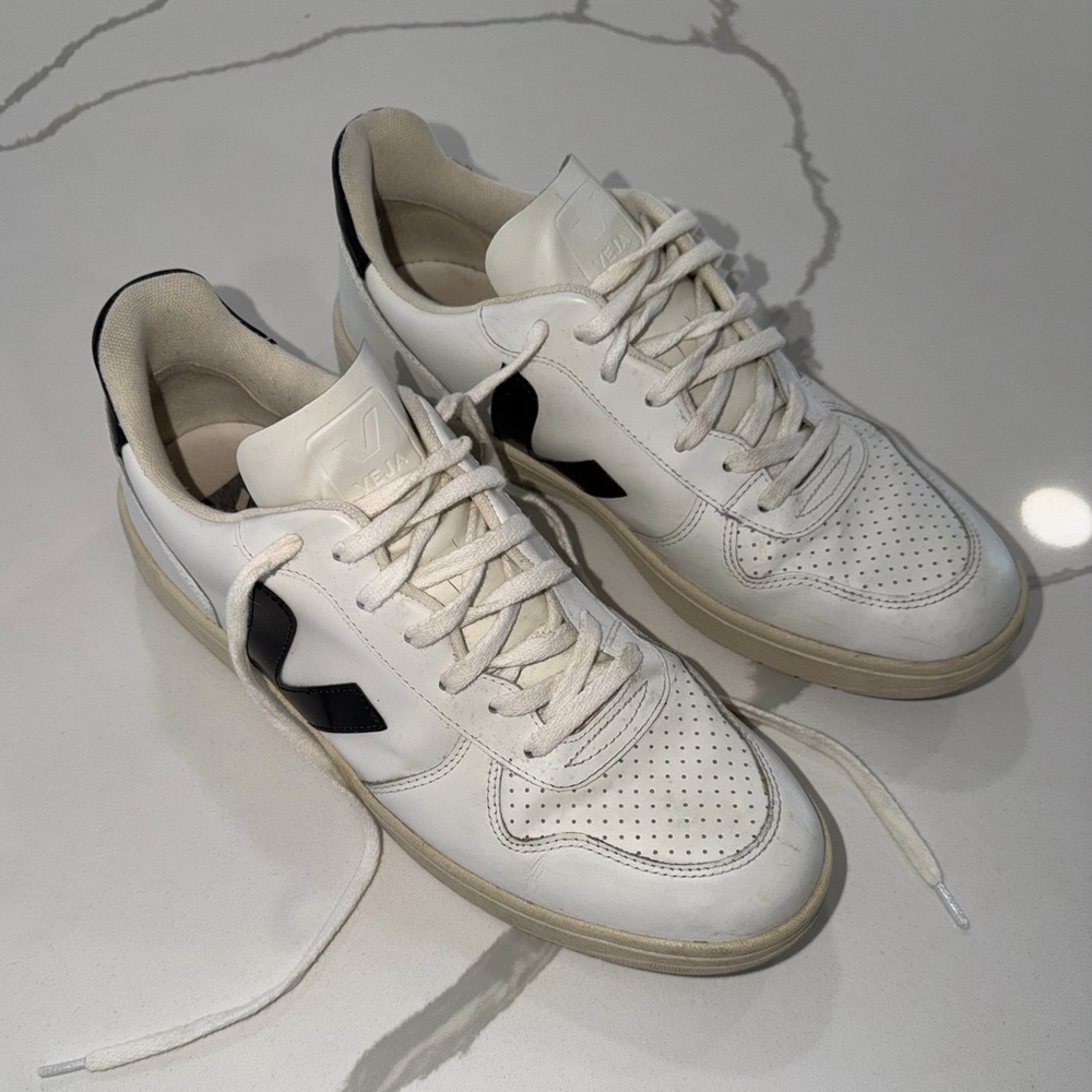 Veja White and Black V-10 Low-Top Sneakers